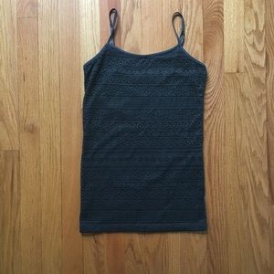 Aeropostale favorite cami, dark gray patterned